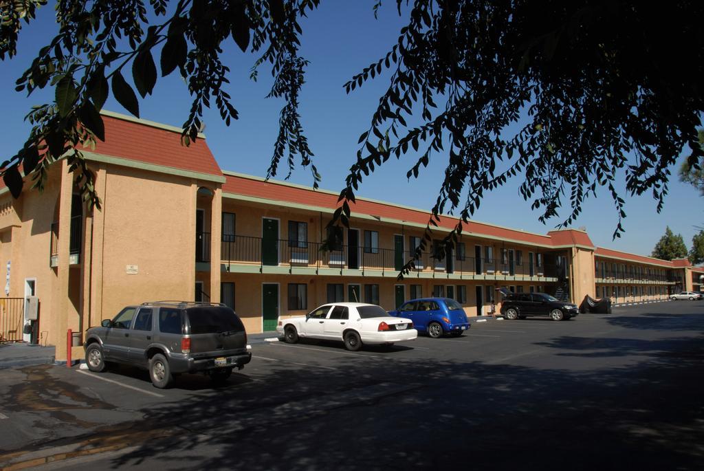 Ambassador Motel
