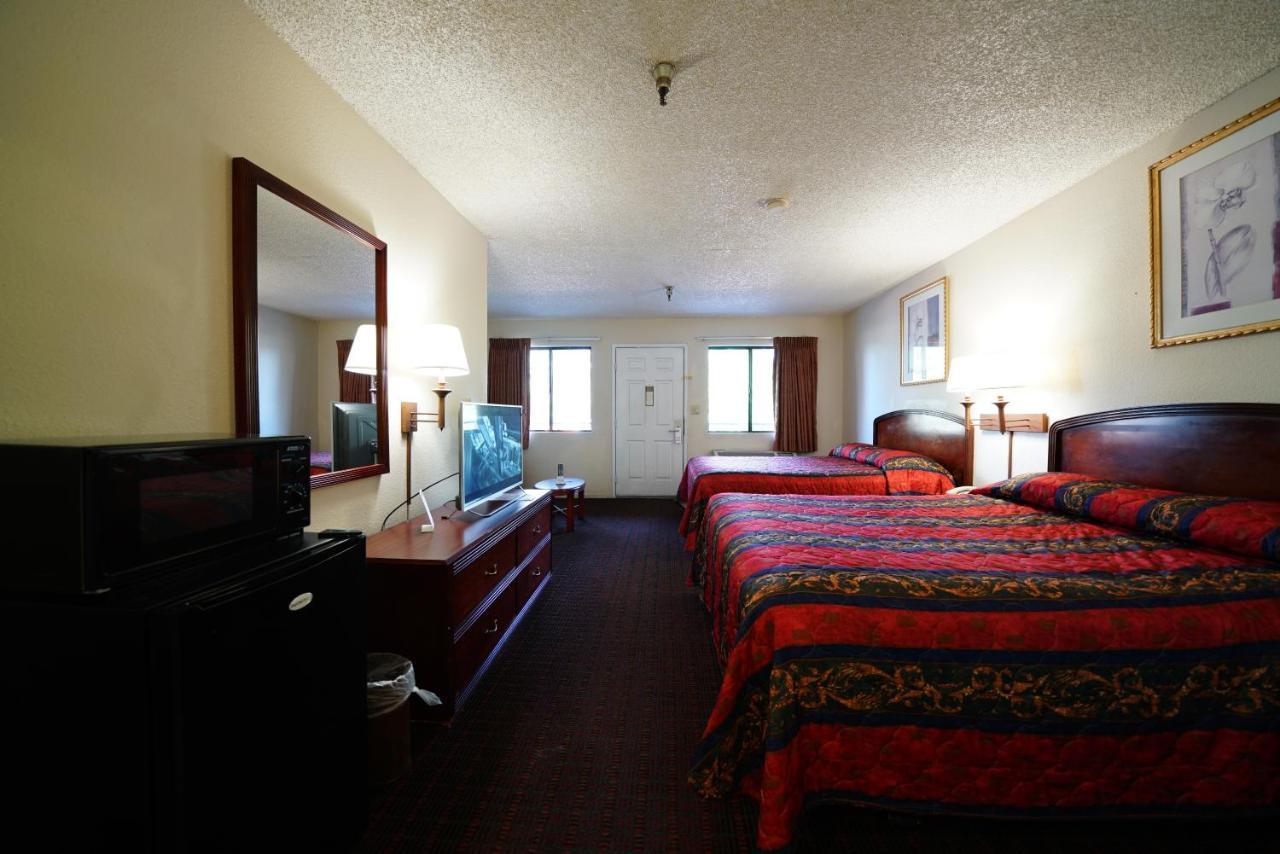 Ambassador Motel